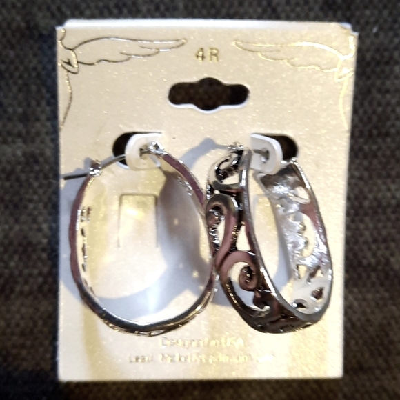 Silver Oval Hoop Earrings Open Swirl Design Designer Look New - Picture 1 of 4